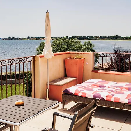 Hotel De La Pyramide Mèze