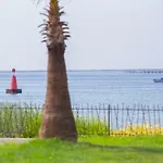 De La Pyramide Hotel