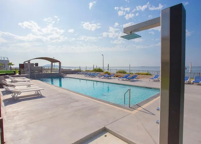 De La Pyramide Ξενοδοχείο 3*